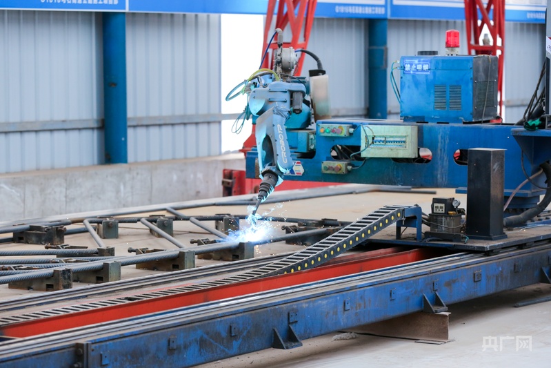 乌石高速打造内蒙古公路建设绿色智能新标杆(图2)