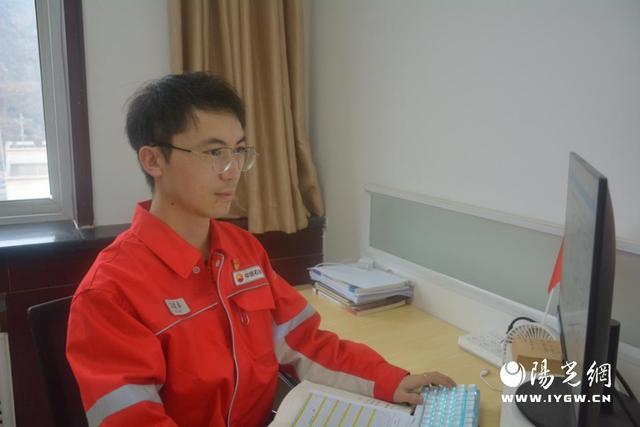 中国石油长庆油田采油八厂吴定生产运维中心擦亮动态监测“千里眼”为油藏开发精准导航(图3)