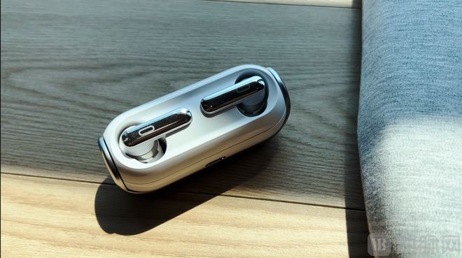 【首发】全球首款入耳式脑电耳机！脑韵科技完成千万级天使轮融资(图2)