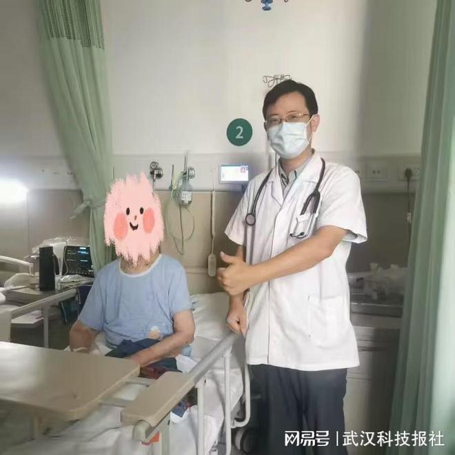 99岁奶奶陷“心脑危机” 神经外科多维度救治转安(图3)