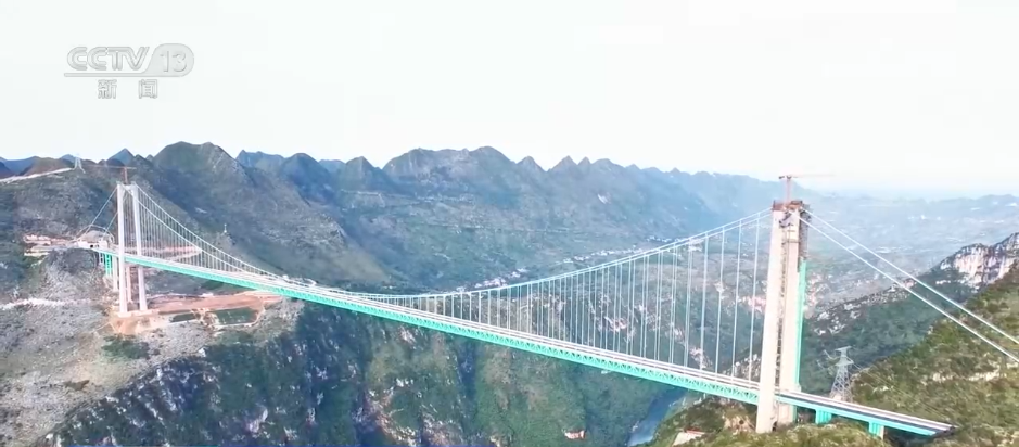 科技赋能“智”取深山峡谷 60秒回顾“世界第一高桥”建设历程(图1)