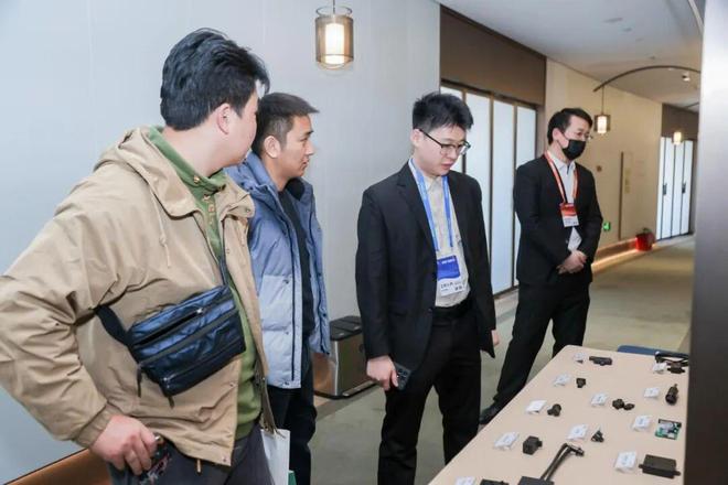 酒驾检测、心率监测、车载制氧机……传感器在新能源汽车上何以“车感协同”(图8)