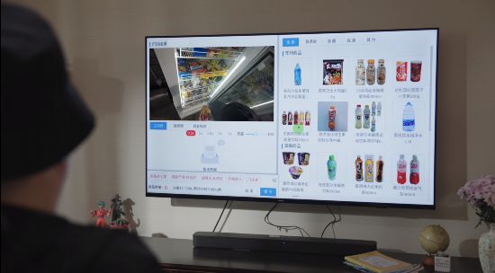 大江东｜并非“脑洞大开”！中国脑机接口成功让瘫痪患者“脑控”轮椅遛弯(图2)