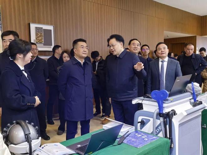 依瑞德携无创脑机接口前沿技术参加湖北省医工交叉产业对接大会(图2)